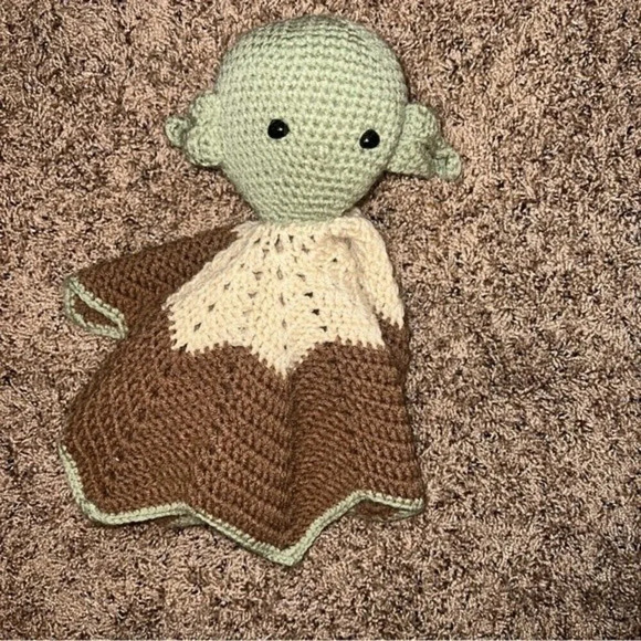 Crochet Baby Yoda Security Blanket ❤️ - Picture 1 of 6